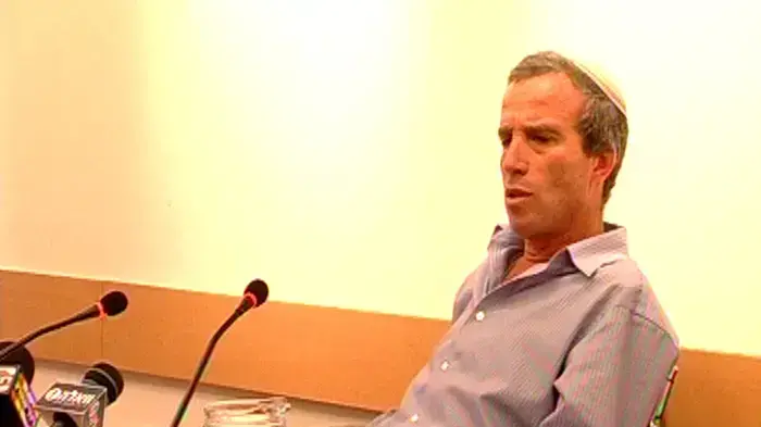 שטרן: "עלינו להיות שומרי הסף של בתי העלמין 