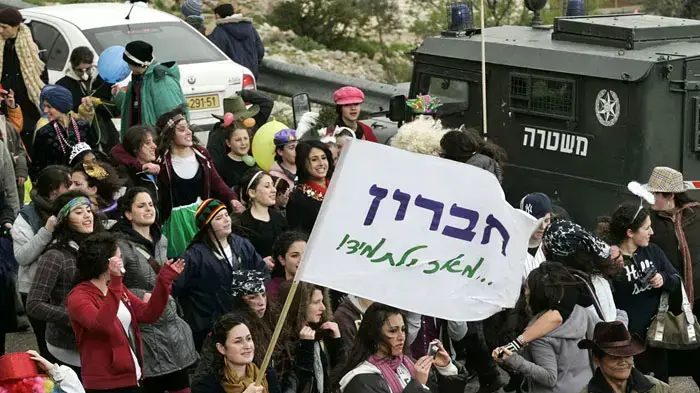 צעדת חג הפורים בחברון פברואר 2010