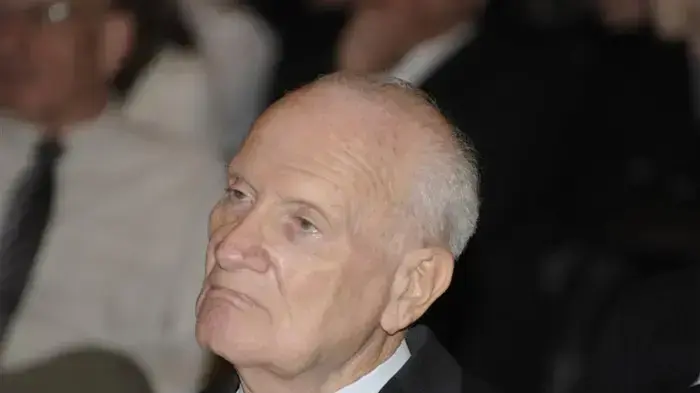 מאיר שמגר פברואר 2010 מאיר שמגר פברואר 2010