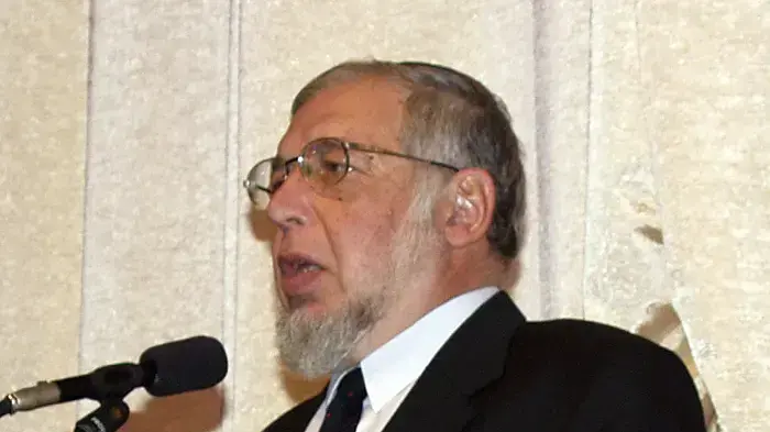שגריר ישראל לשעבר בבלרוס זאב בן אריה שגריר ישראל לשעבר בבלרוס זאב בן אריה