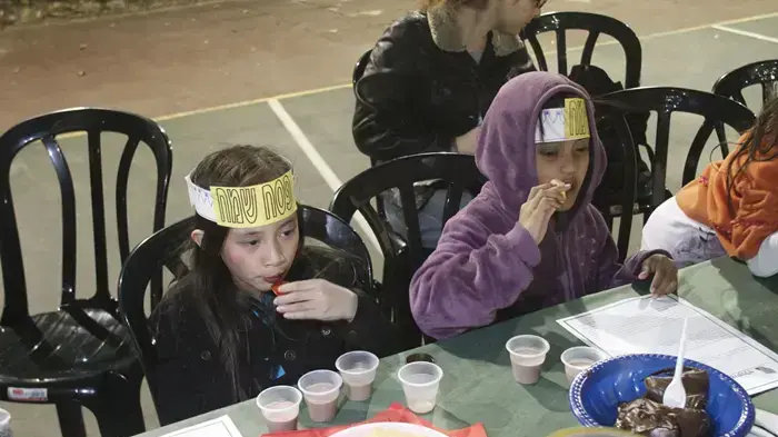 סדר פסח לילדי העובדים הזרים מרץ 2010