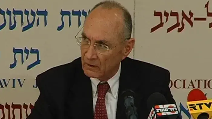 לנדאו: "פקידי האוצר שותפים באחריות למשבר המים"