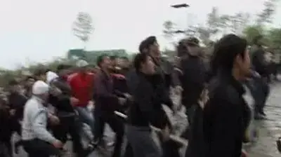 מהומה בעצרת תמיכה של נשיא קירגיזסטן 