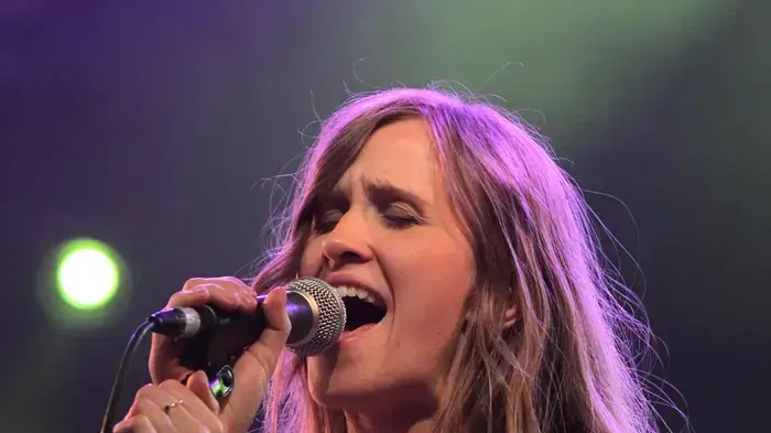 אמבר קופמן מההרכב Dirty Projectors