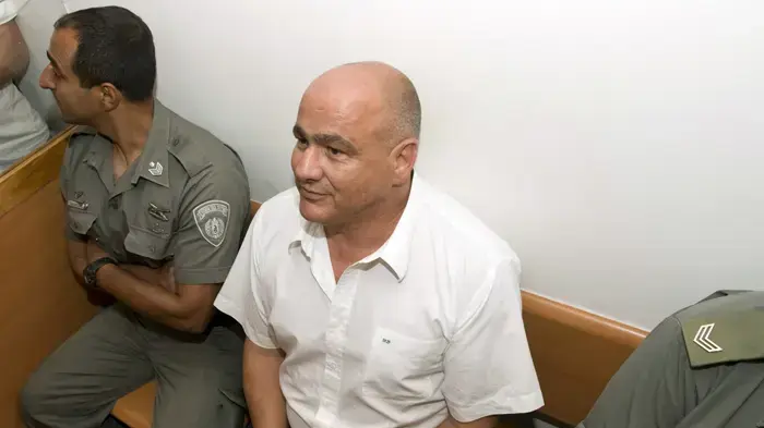דני דנקנר בבית המשפט אפריל 2010