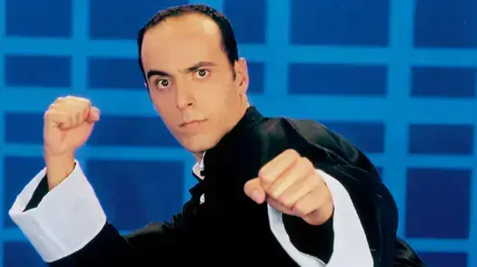 אלי נגד העולם