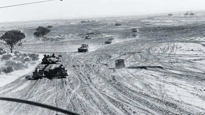 מילואים בעין המצלמה