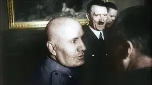 מתוך הסדרה "אפוקליפסה" מתוך הסדרה "אפוקליפסה"