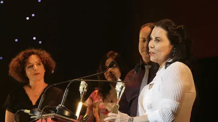סביון ליברכט, אבישי מילשטיין וליאורה ריבלין בטקס פרסי התיאטרון 2010 סביון ליברכט, אבישי מילשטיין וליאורה ריבלין בטקס פרסי התיאטרון 2010
