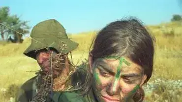 פלוגת קרקל המעורבת בבנים ובנות