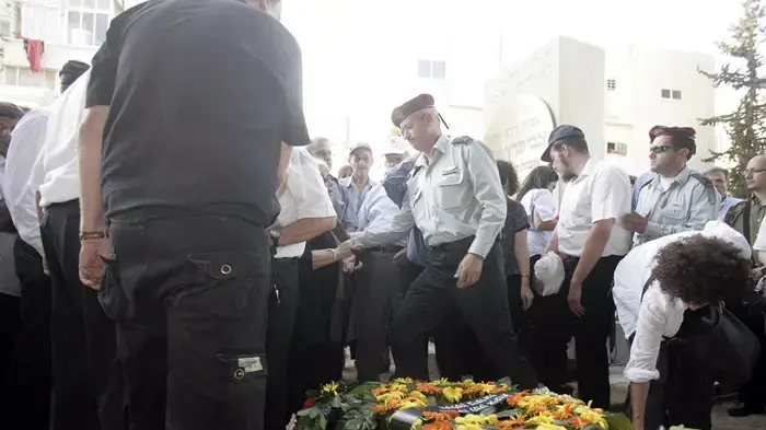 הלוויתו של לובה אליאב יוני 2010