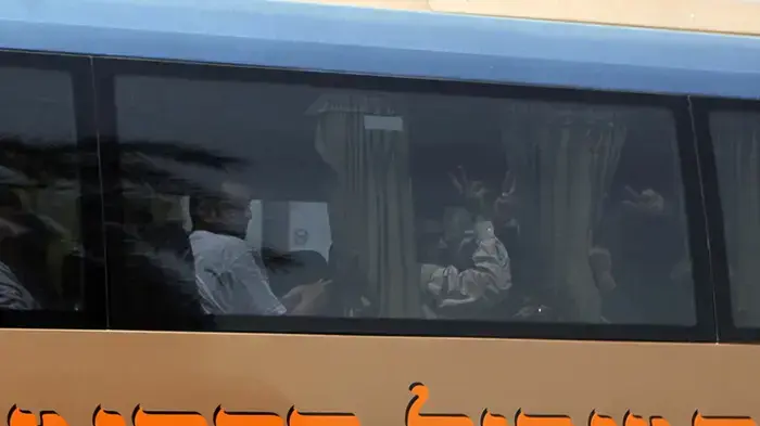 פעילי המשט משוחררים מישראל ומגיעים לירדן