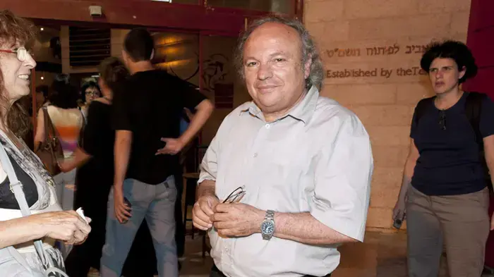 אלון גרבוז אלון גרבוז