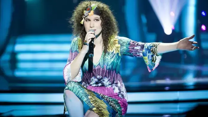 רוני גינוסר באולפן כוכב נולד