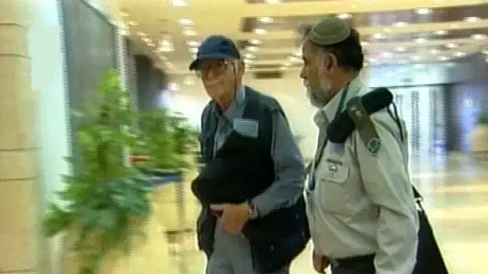 צבי שליט נפגש עם ראש הממשלה