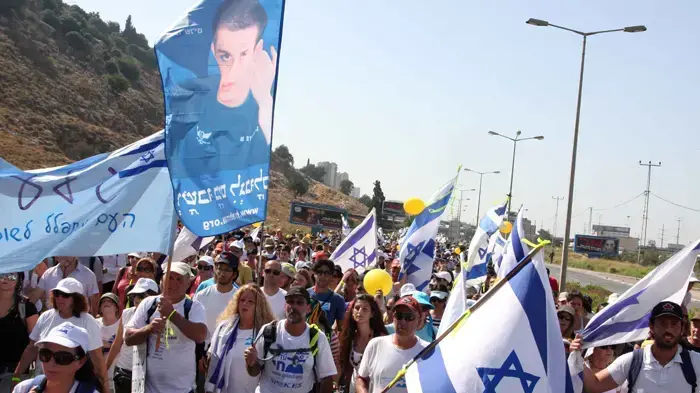 יומה השלישי של צעדת משפחת שליט יוני 2010
