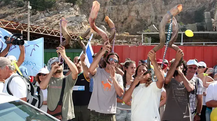 יומה השלישי של צעדת משפחת שליט יוני 2010