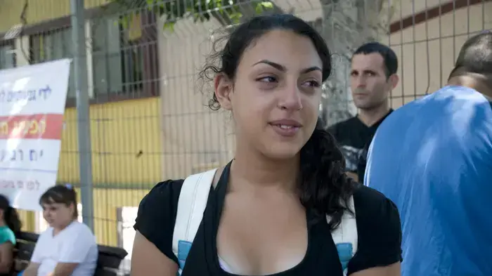 ילדי בית הספר היסודי "א.ד. גורדון" בגבעתיים יוצאים לחופש הגדול- יוני 2010  