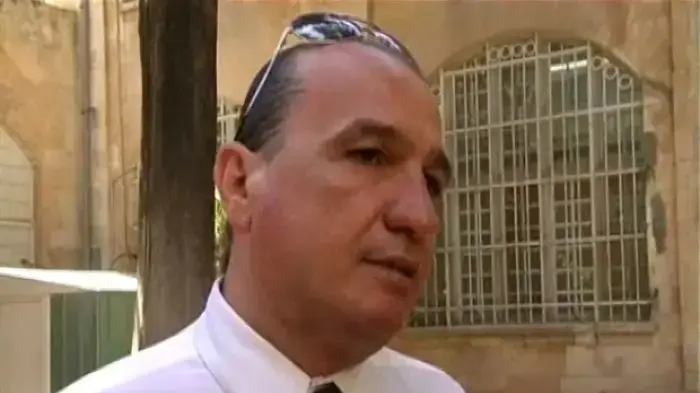 זורק הנעל על ביניש נידון לשלוש שנות מאסר