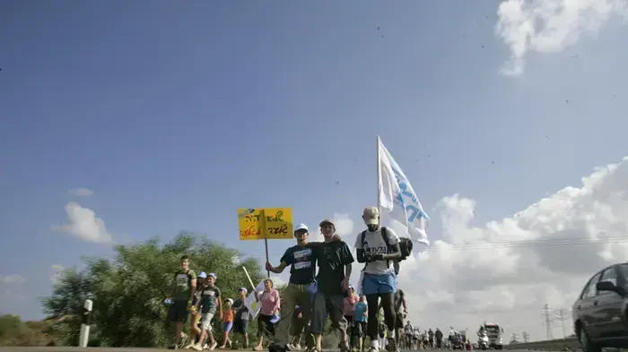 יומה החמישי של צעדת משפחת שליט