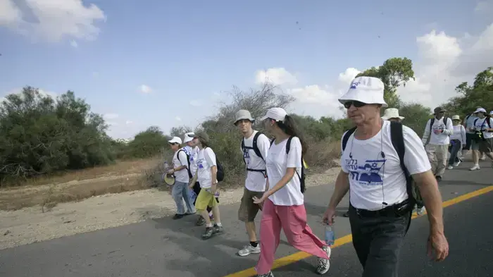 יומה החמישי של צעדת משפחת שליט