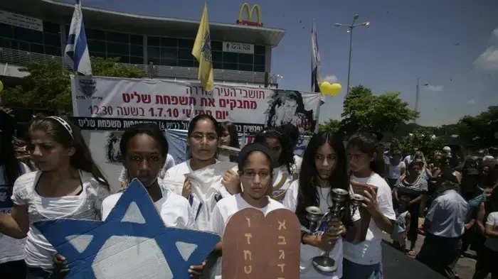 צעדת משפחת שליט בחדרה- יוני 2010 