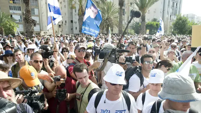יומה התשיעי של צעדת משפחת שליט יולי 2010         
