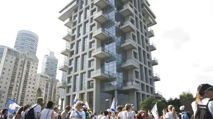 יומה התשיעי של צעדת משפחת שליט יולי 2010        