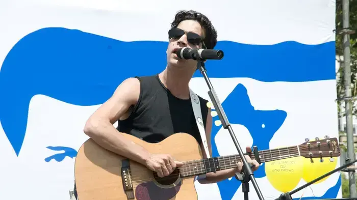 אביב גפן - יומה התשיעי של הצעדה- עצרת בכיכר רבין יולי 2010