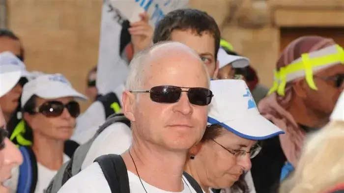 יומה ה-12 של צעדת משפחת שליט- צועדים ירושלים יולי 2010