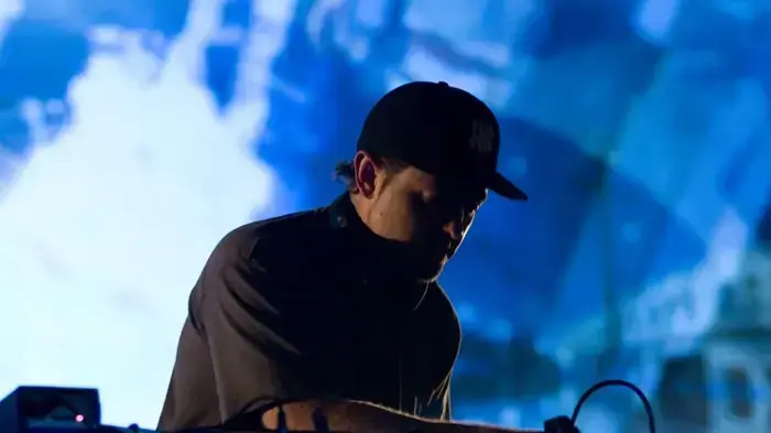 dj shadow