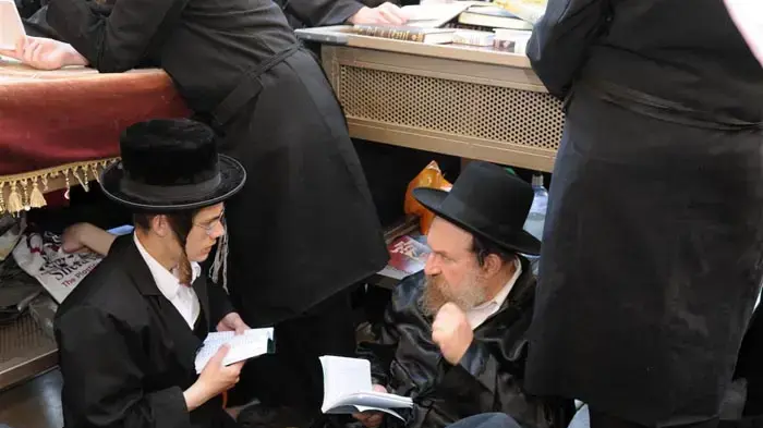 תפילות ט' באב בכותל המערבי