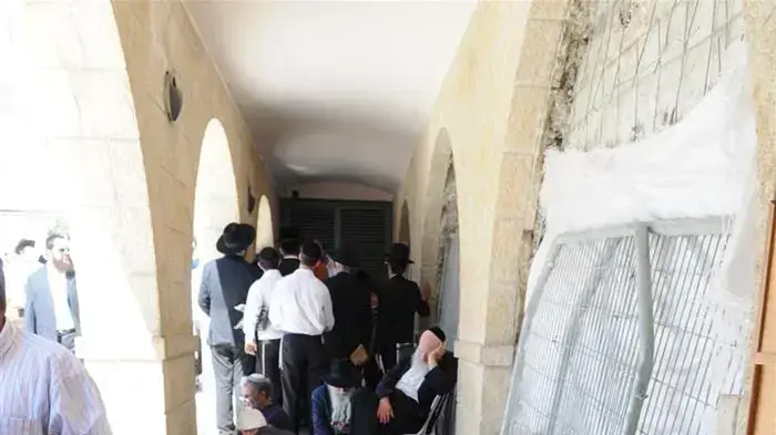 תפילות ט' באב בכותל המערבי