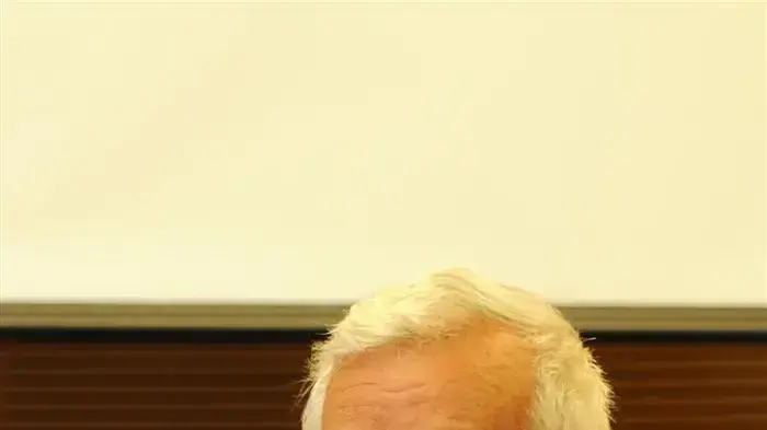 חיים אורון בכנס הלובי למען השידור בציבורי יולי 2010 חיים אורון בכנס הלובי למען השידור בציבורי יולי 2010