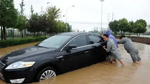 שטפונות בסין 