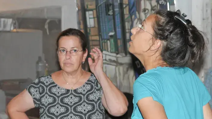 משפחת שליט מציינת 1500 ימים לשבי במאהל המחאה אוגוסט 2010