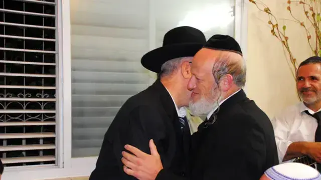 מסיבת אירוסין לבנו של שלמה בניזרי אוגוסט 2010