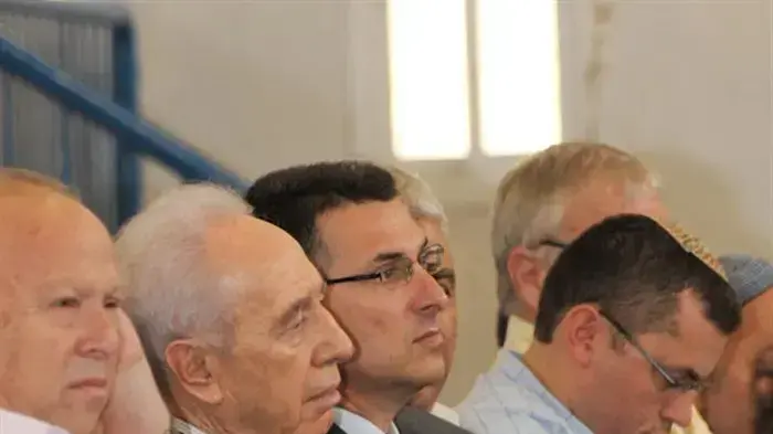 שמעון פרס, גדעון סער וניר ברקת בפתיחת שנת הלימודים ספטמבר 2010