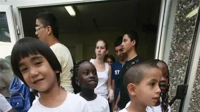 פתיחת שנת הלימודים בבית הספר ביאליק-רוגוזין ספטמבר 2010
