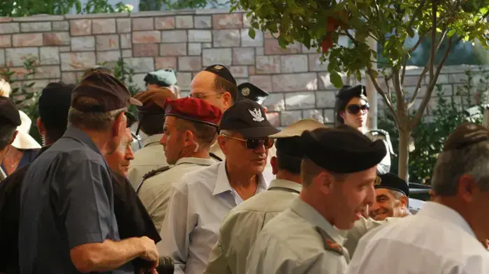 דן חלוץ בלוויית ישראל טל, ספטמבר 2010