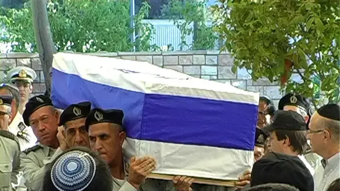האלוף במיל' ישראל טל הובא למנוחות