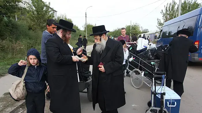 חסידים באומן ספטמבר 2010