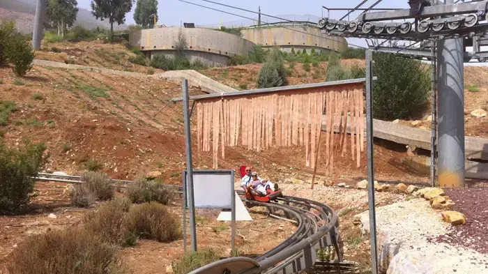מטיילים בצפון בצוק מנרה בסוכות 2010