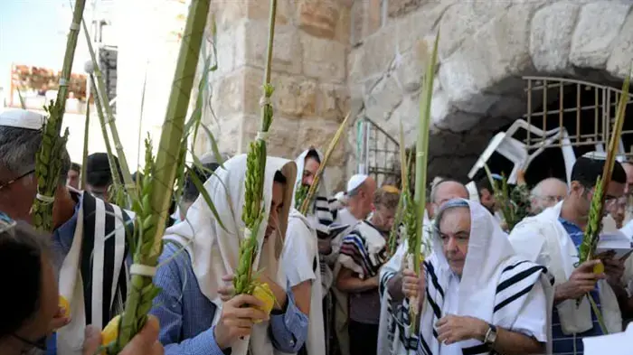 ברכת הכהנים ברחבת הכותל המערבי, ספטמבר 2010             