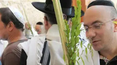 ברכת הכהנים ברחבת הכותל המערבי, ספטמבר 2010                 