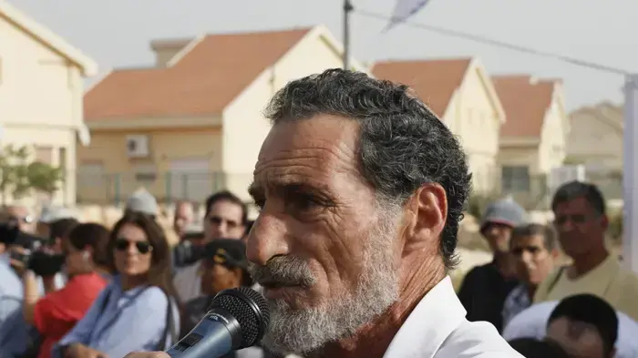 בני קצובר, סיום תקופת ההקפאה, אירוע בישוב קריית נטפים ספטמבר 2010 בני קצובר, סיום תקופת ההקפאה, אירוע בישוב קריית נטפים ספטמבר 2010