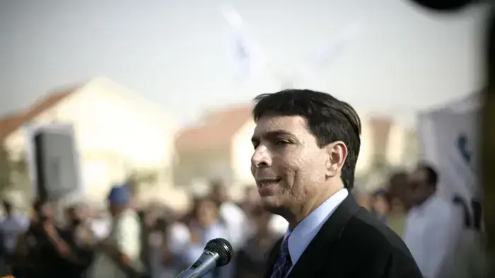 דני דנון, סיום תקופת ההקפאה, אירוע בישוב קריית נטפים ספטמבר 2010
