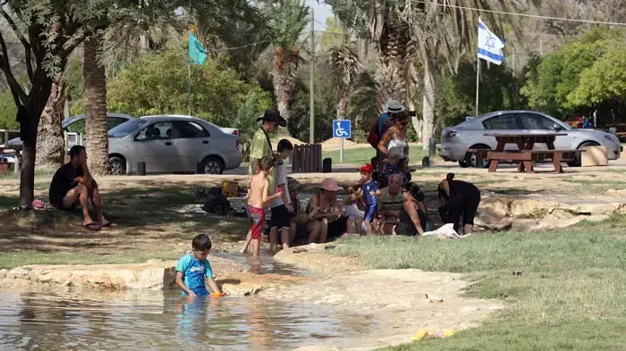 מטיילים בדרום הארץ במהלך חג סוכות, ספטמבר 2010