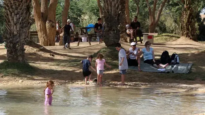 מטיילים בדרום הארץ במהלך חג סוכות, ספטמבר 2010