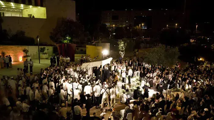 חתונת בתו של הרב מוטי אלון בירושלים